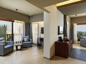 Fanar-Hotel-&-Residences-Hawana-Salalah-Oman-Family-Room-Lagoon-Livingroom