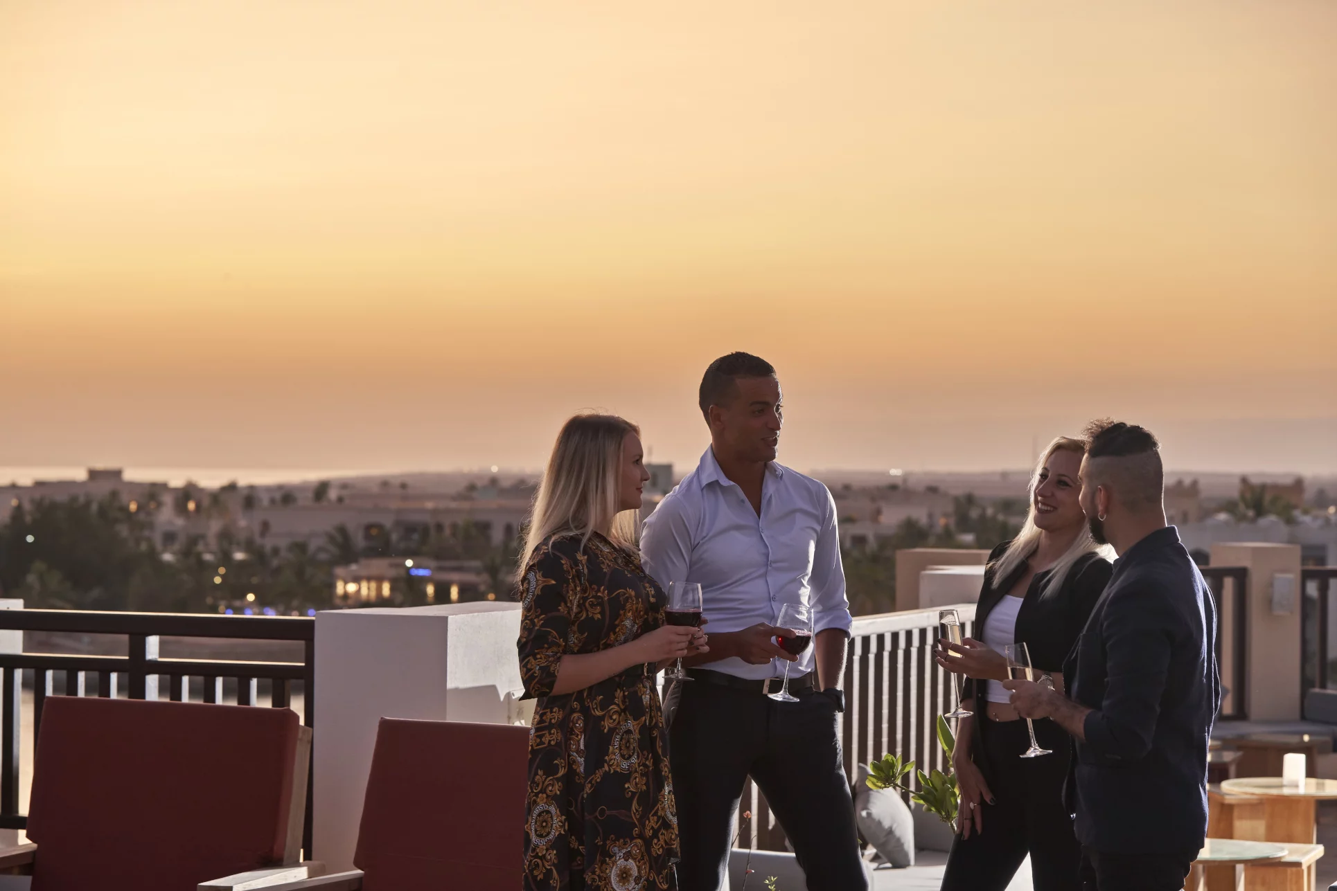 Fanar-Hotel-&-Residences-Hawana-Salalah-Oman-Horizon-Bar_2