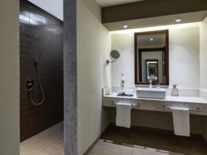 Fanar-Hotel-&-Residences-Hawana-Salalah-Oman-Suite-Bathroom