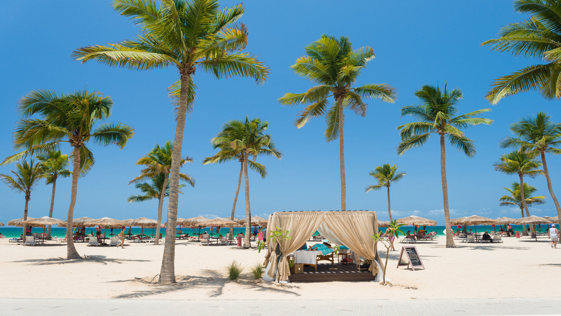 Beach Massage bed at Rotana Salalah private beach. 