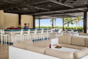 The Beach Bar _ Restaurant (2)