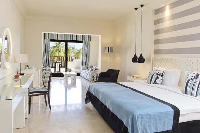 Juweira Boutique Hotel Hawana Salalah Oman Superior Room Bed